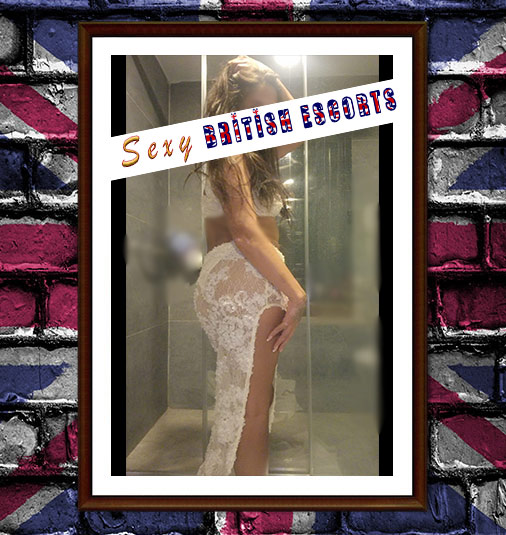 Libby - Slim Bisexual British Escort